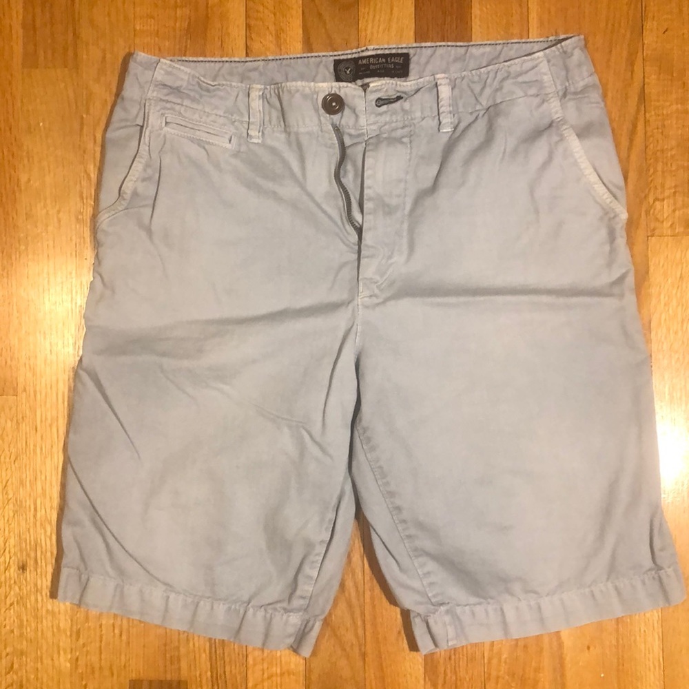 American eagle powder blue khaki shorts